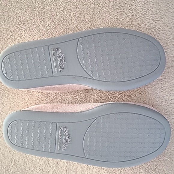 Dearfoams Women's  Memory Foam Indoor Rebecca Closed Back House Ballet Slipper - Picture 2 of 4